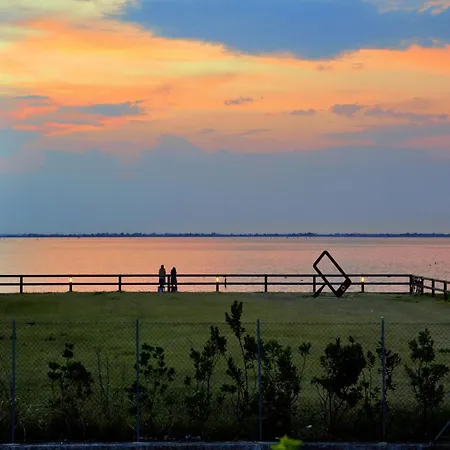 Apartment Overlooking The Sea And The Marina Lignano Sabbiadoro